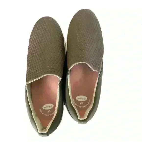 Dr. SCHOLL’S Slip On Shoes - Size 8 - Picture 3 of 3